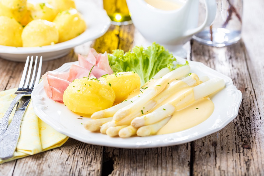 Spargel Menü im Restaurant "Am Kasinopark"