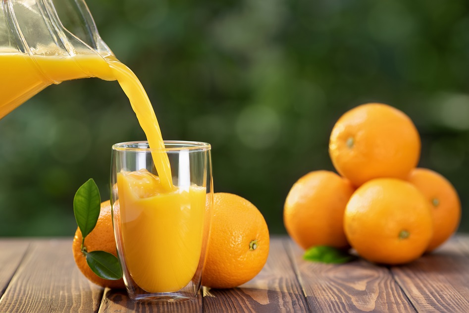 Gesund in den Herbst starten mit frischgepresstem Orangensaft!